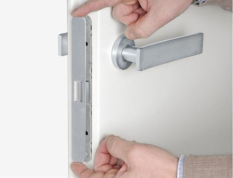 AGB Revolution XT магнитный механизм WC цинк
