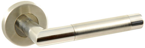 SIBA ECO Ручка дверна PARIS з нержавіючої сталі на розетці SSR01 мат.нікель - хром (22 07)